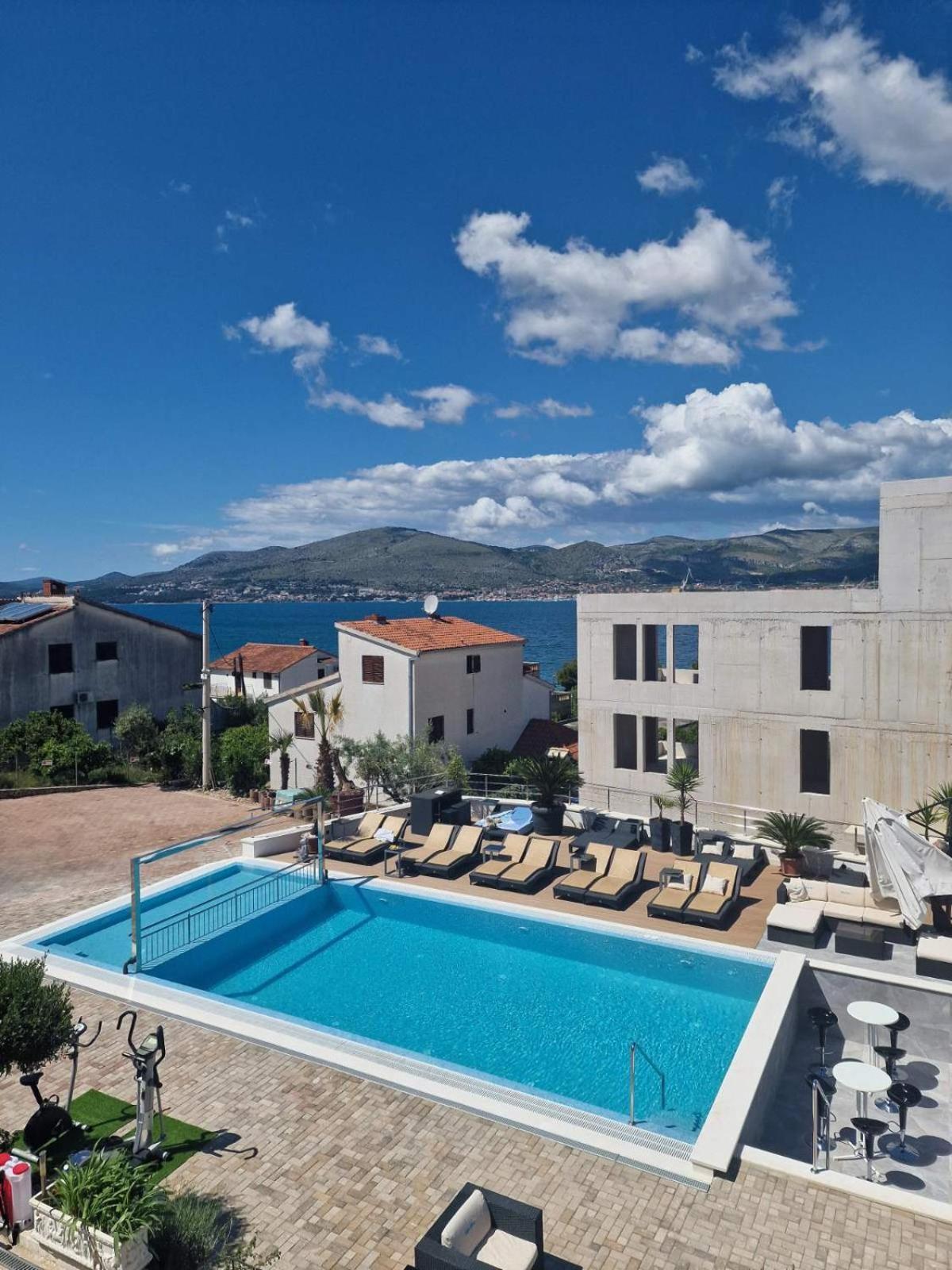 Apartments Silva Trogir Exterior foto