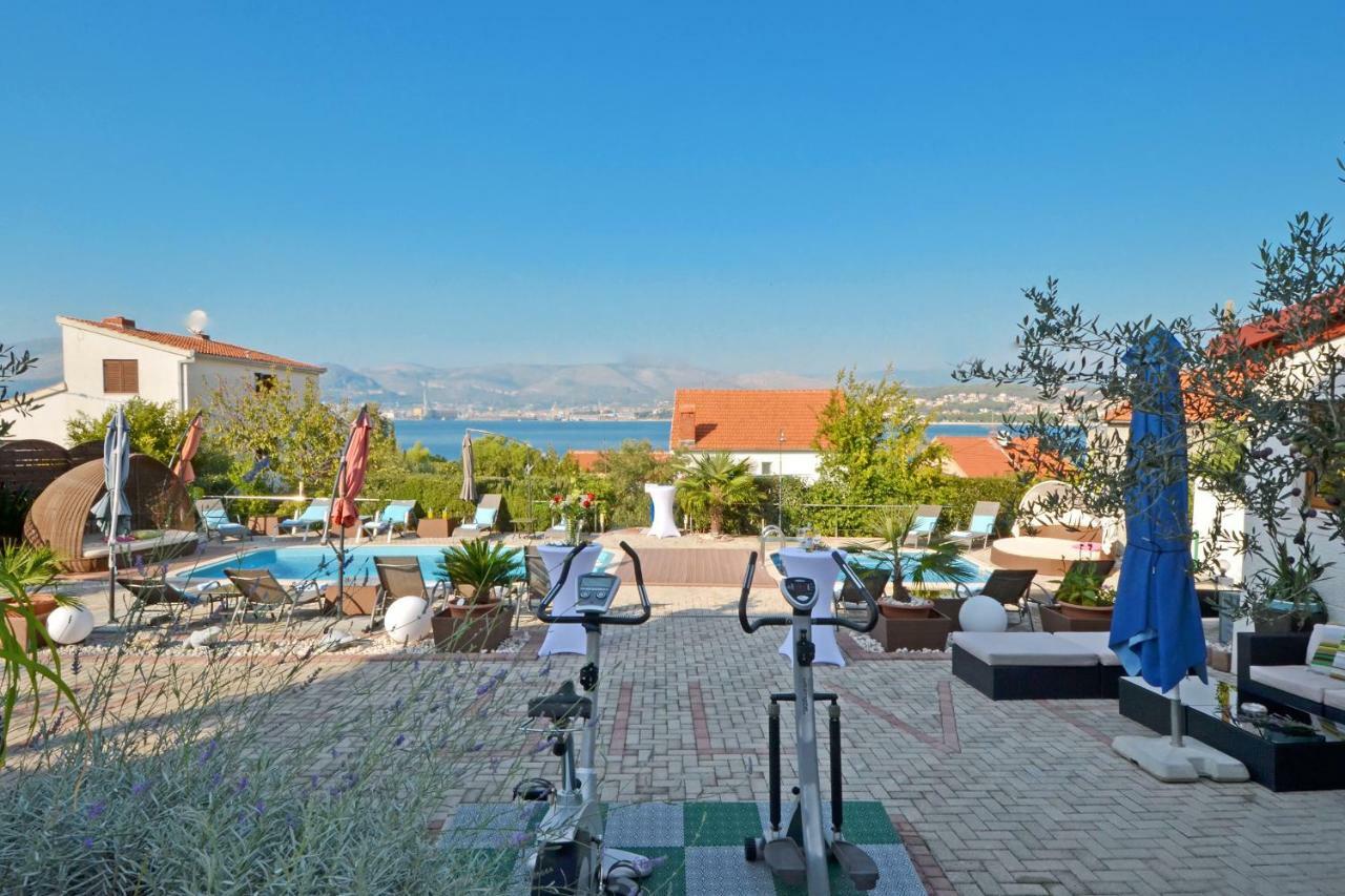 Apartments Silva Trogir Exterior foto